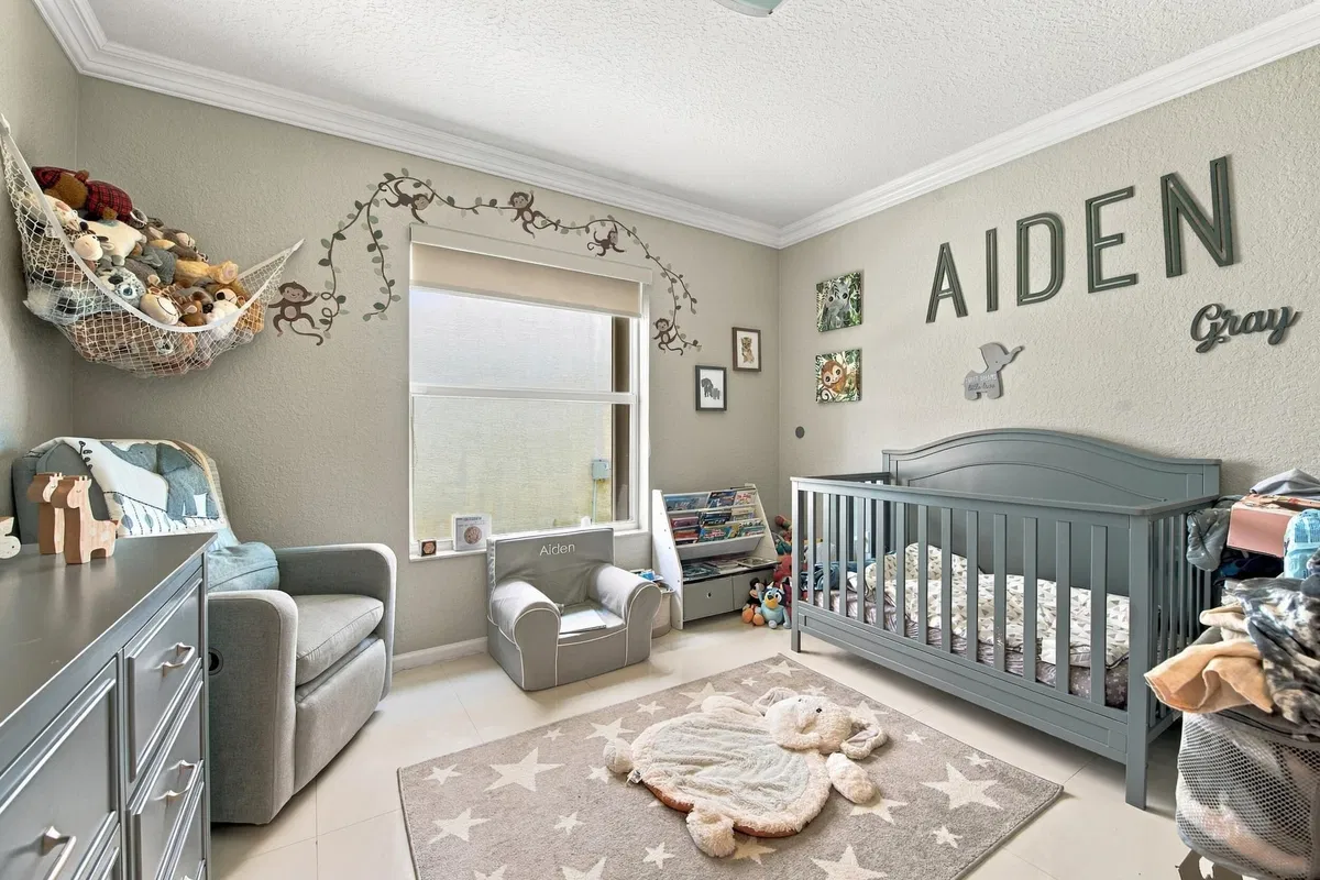 Residence photo 16