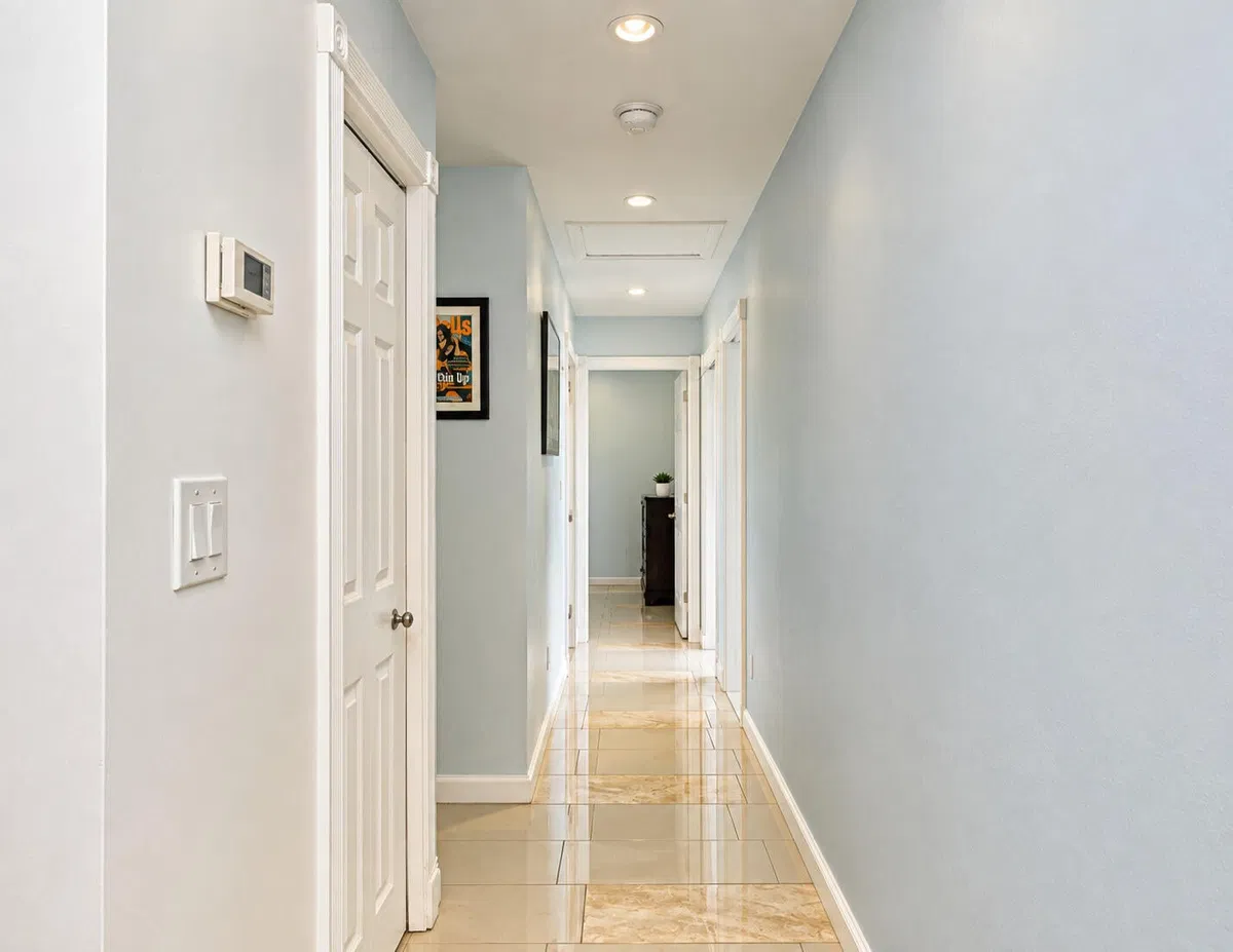  Residence photo 22