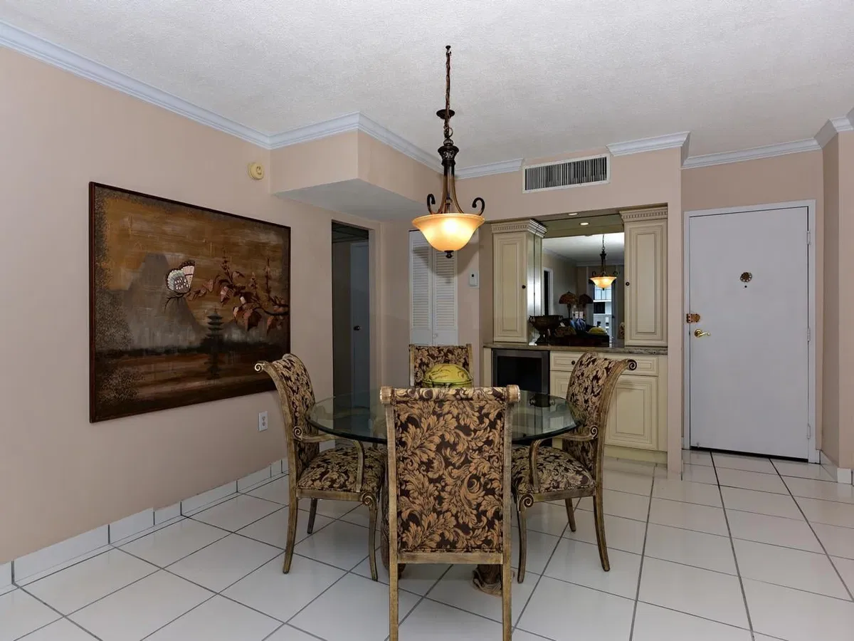 The Patrician of Palm Beach Unit 621 photo 13