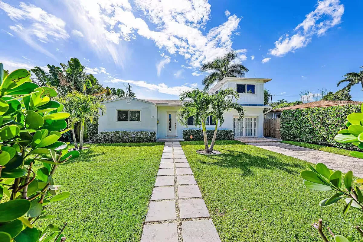 SoSo West Palm Beach Residence