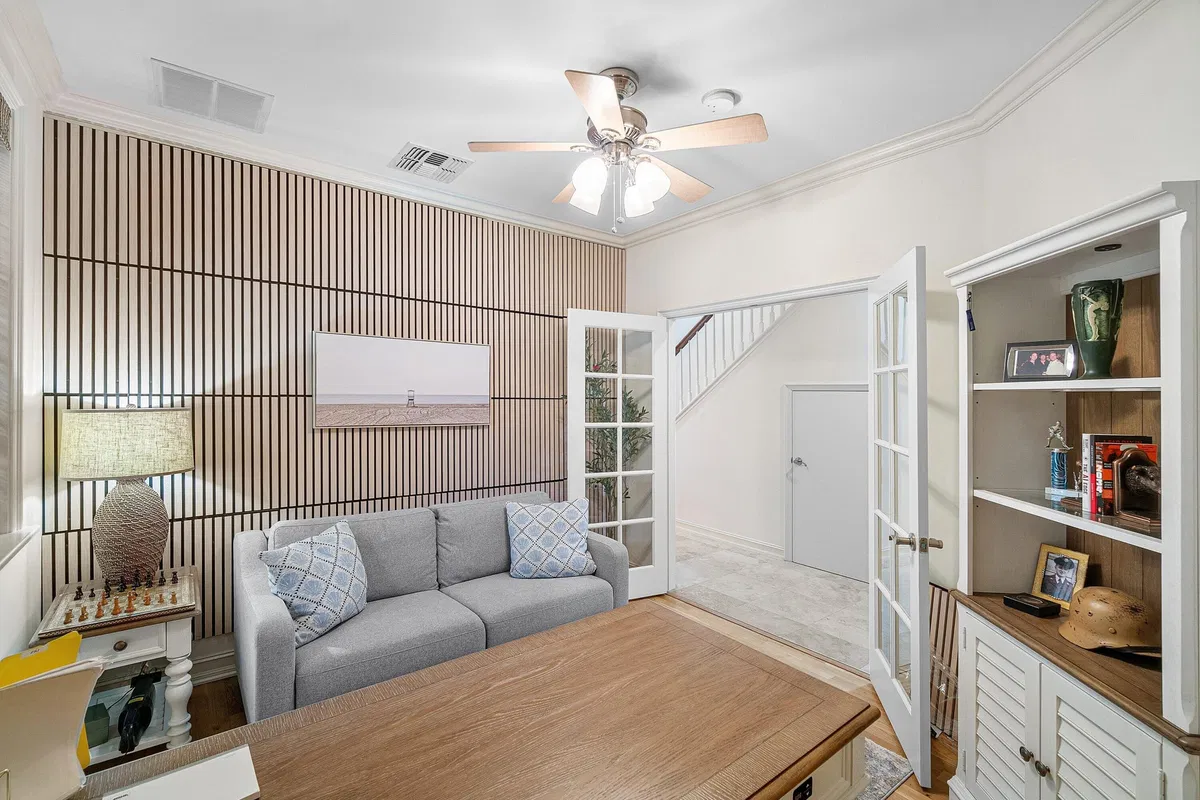 Residence photo 28