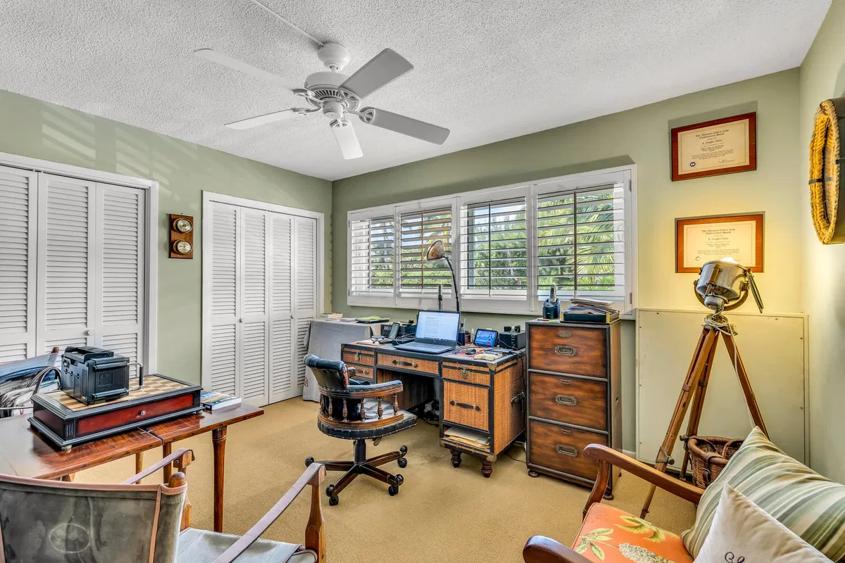 North End Palm Beach Unit 2080 photo 16
