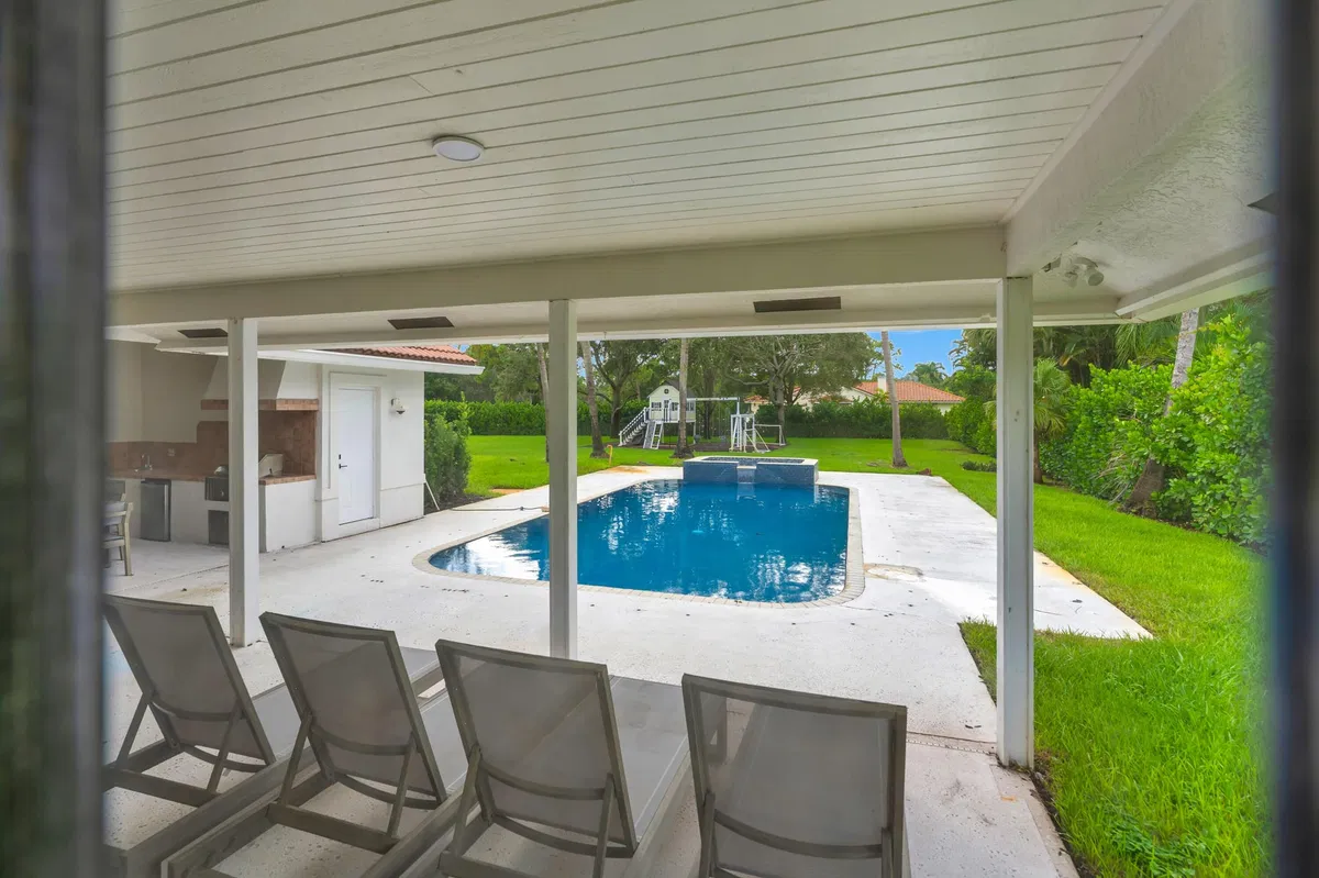 Steeplechase Residence photo 43