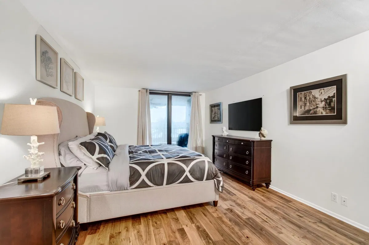 Residence photo 31