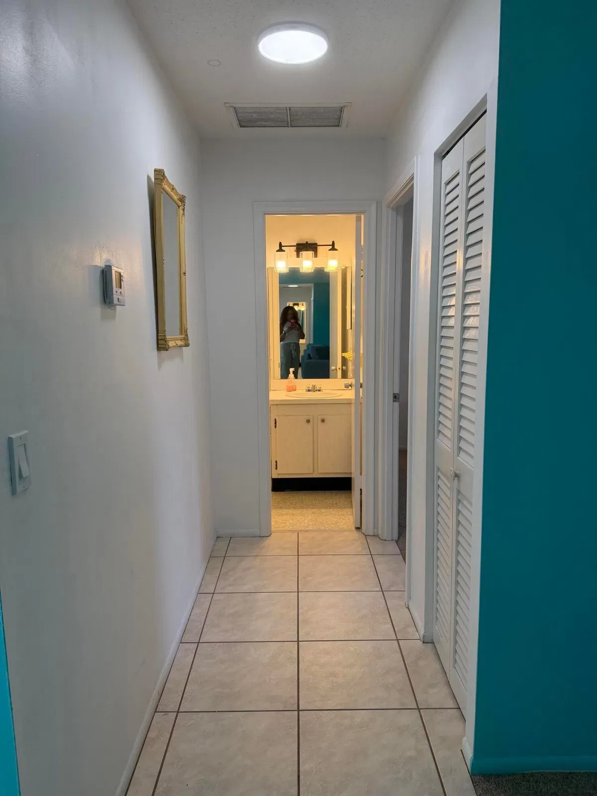 Unit 203 photo 7