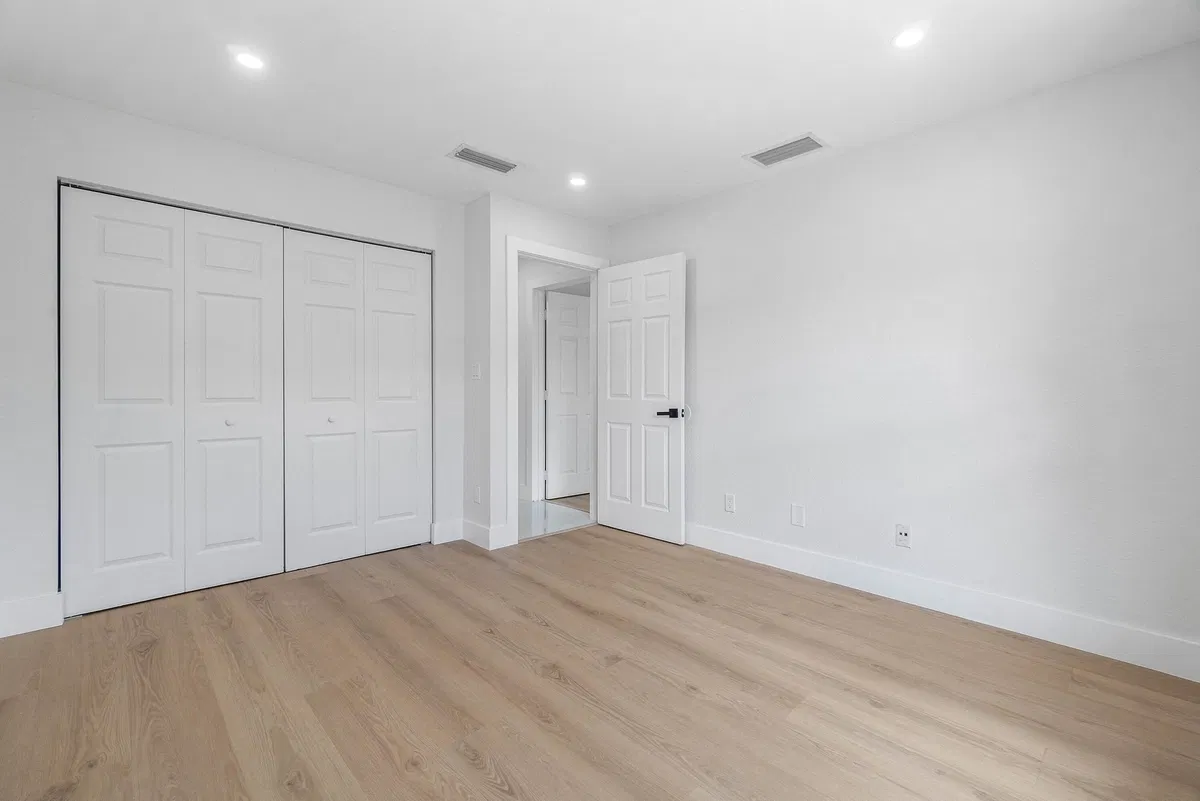 Residence photo 22