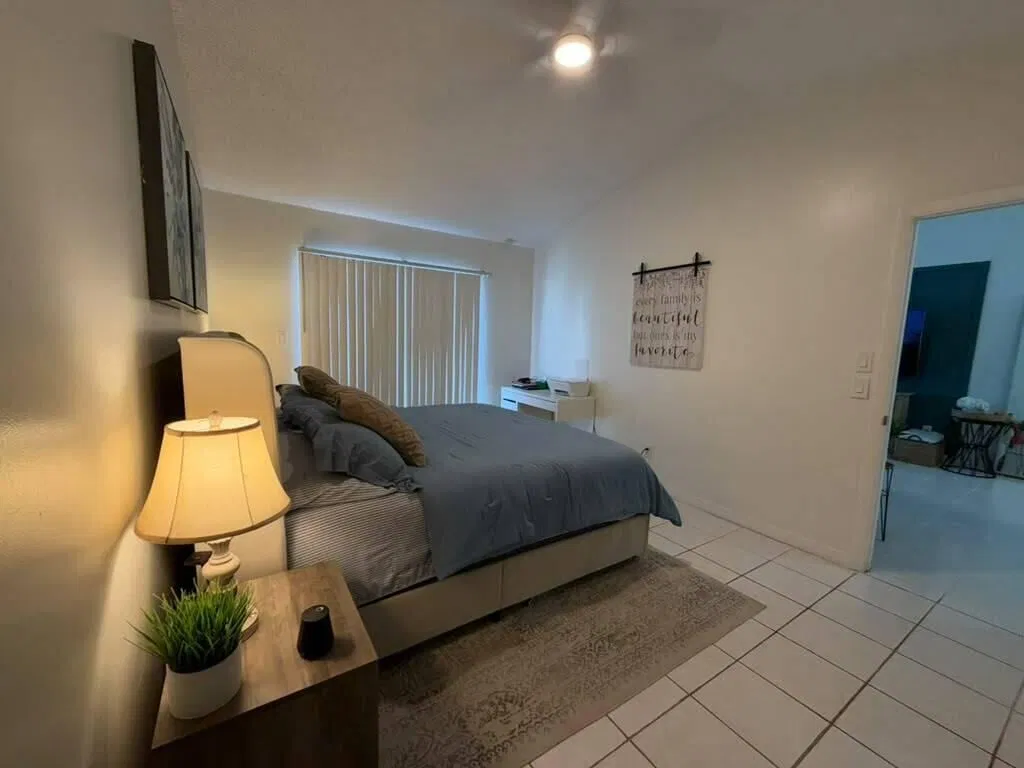 Residence photo 4