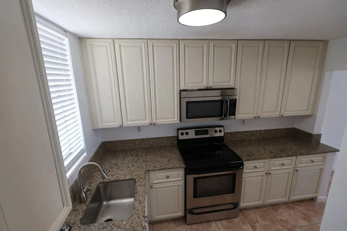 Downtown West Palm Beach Unit 304 photo 7