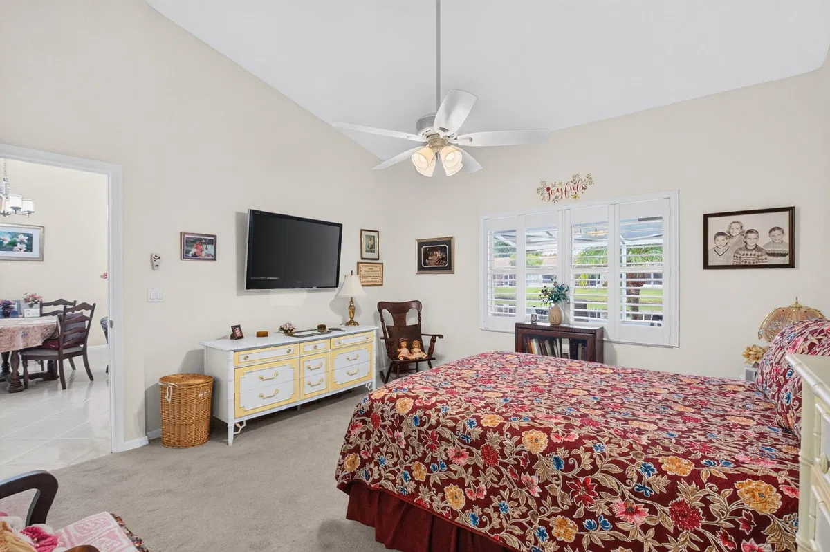 Residence photo 19