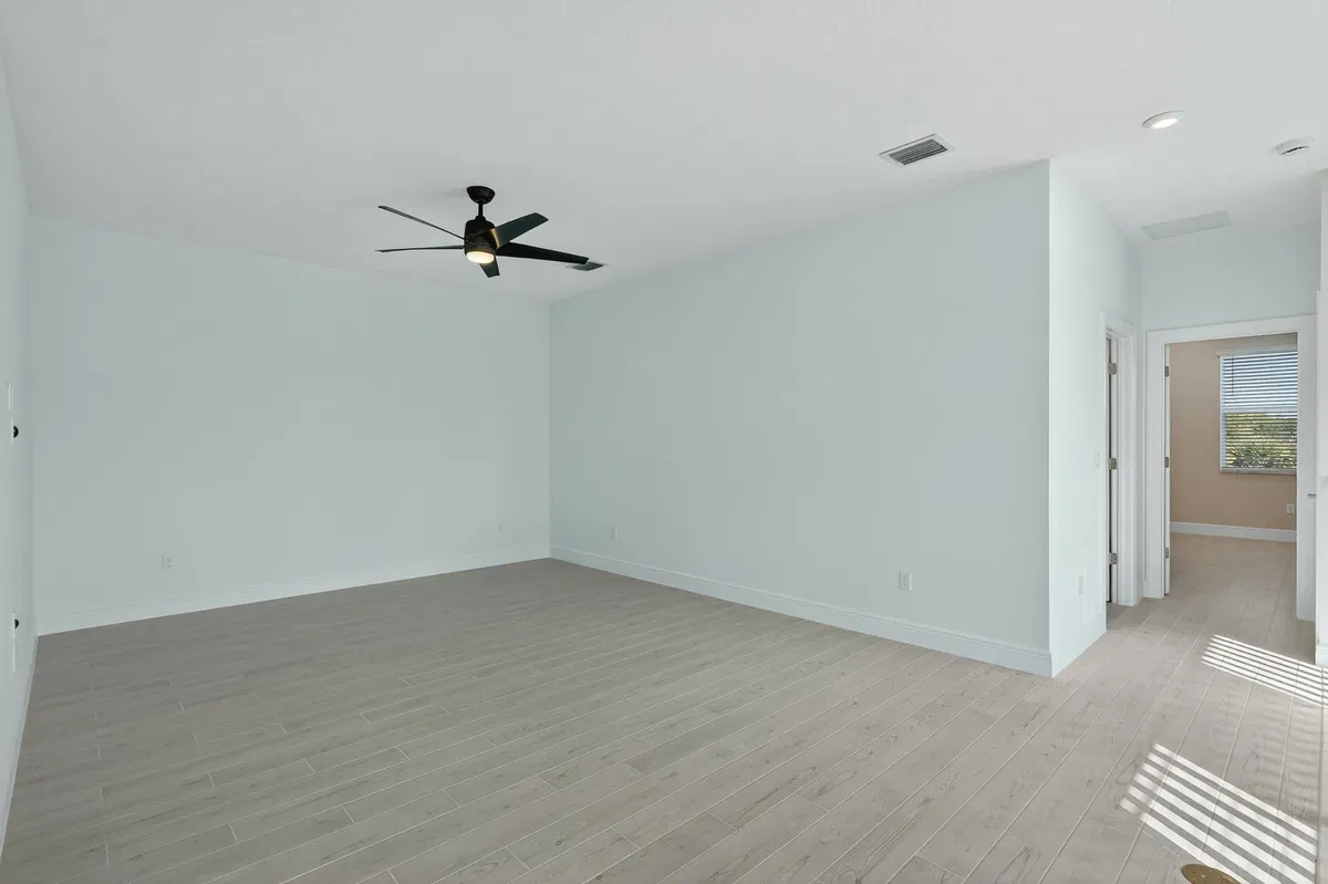 Residence photo 22