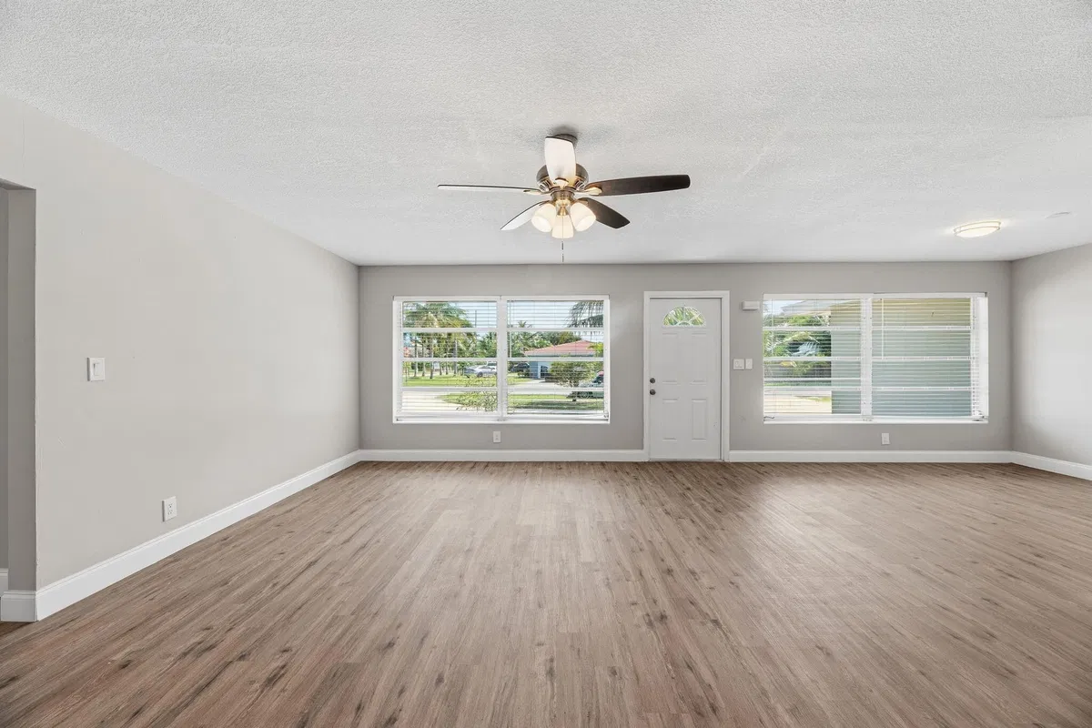 Residence photo 10