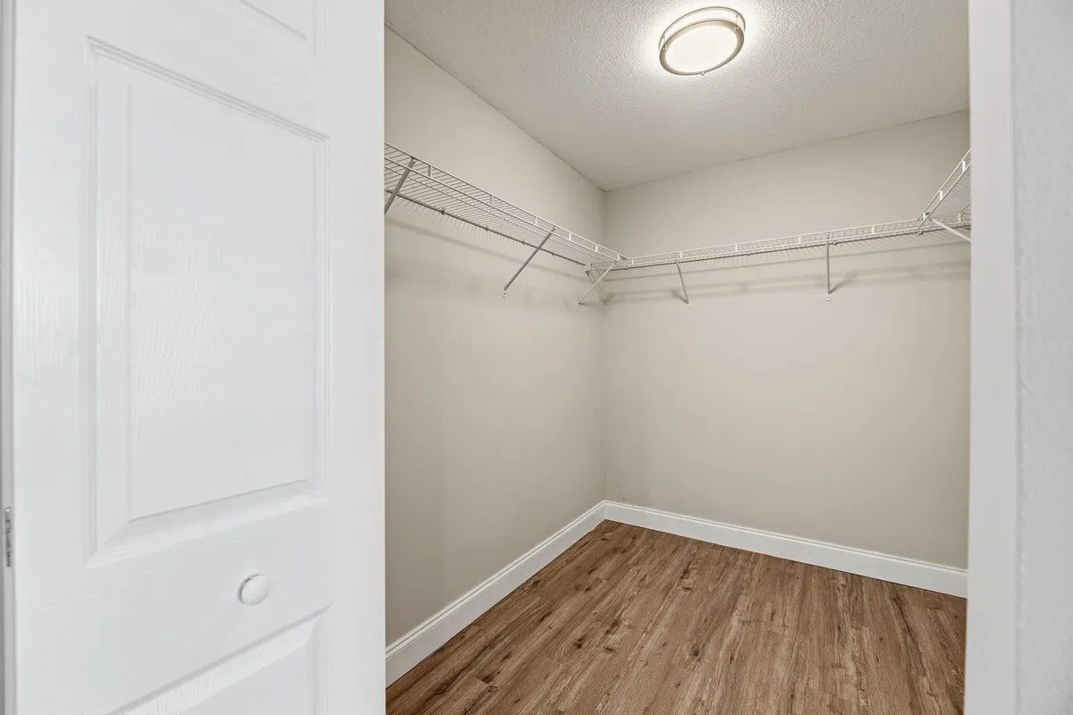 Residence photo 25