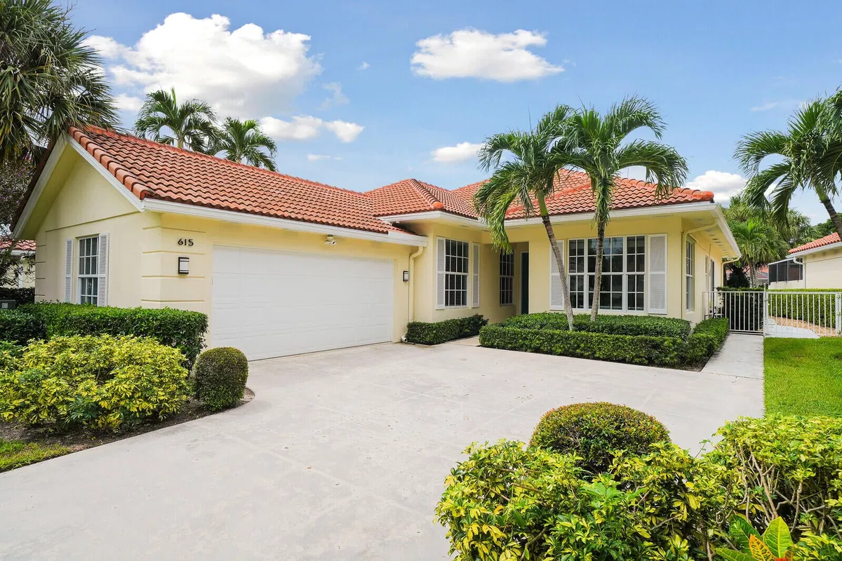 Residence photo 4