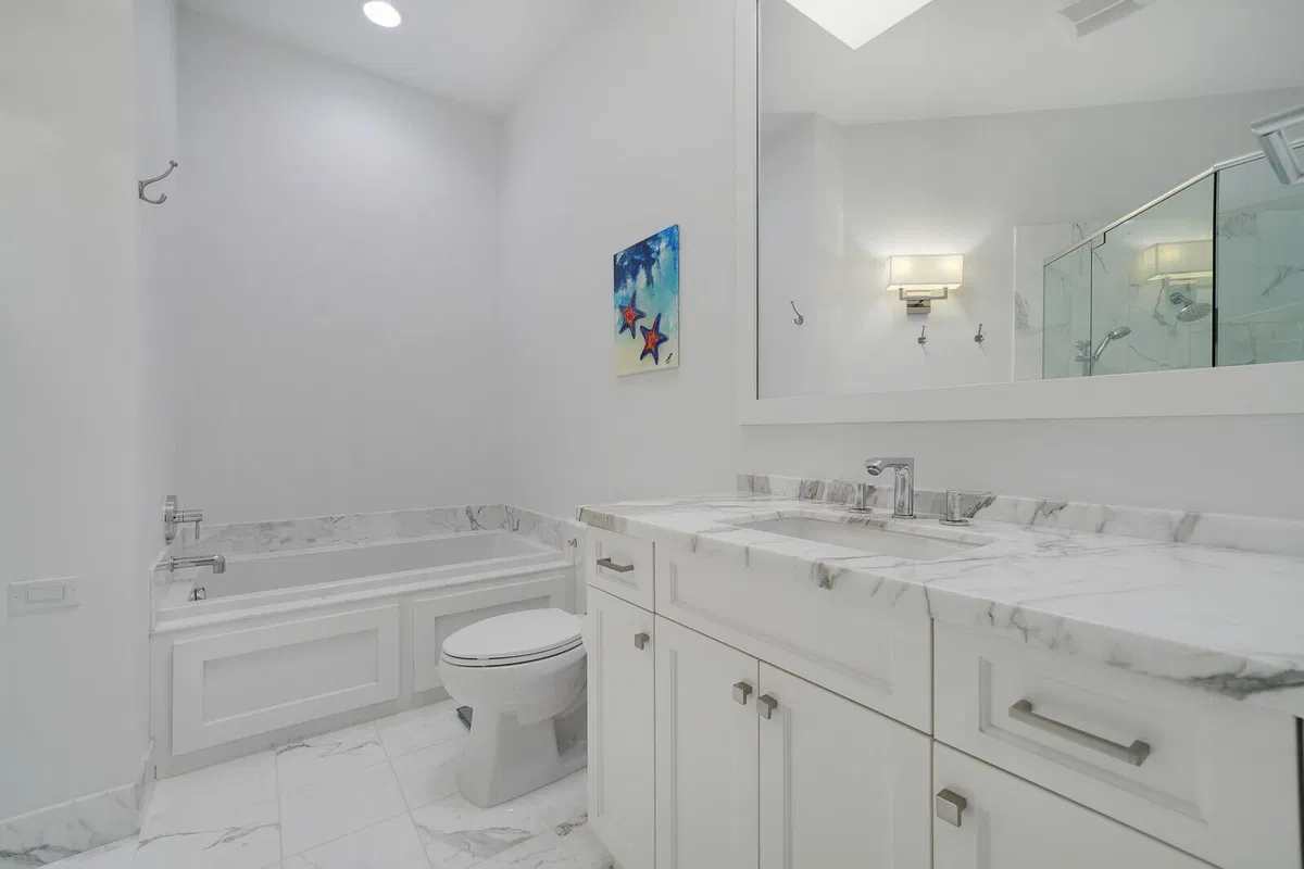 Residence photo 25