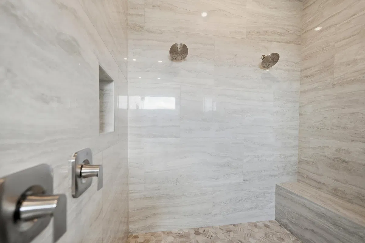 Whitmore Estates Residence photo 28
