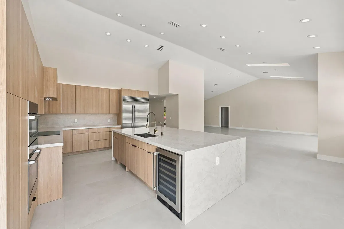  Residence photo 22