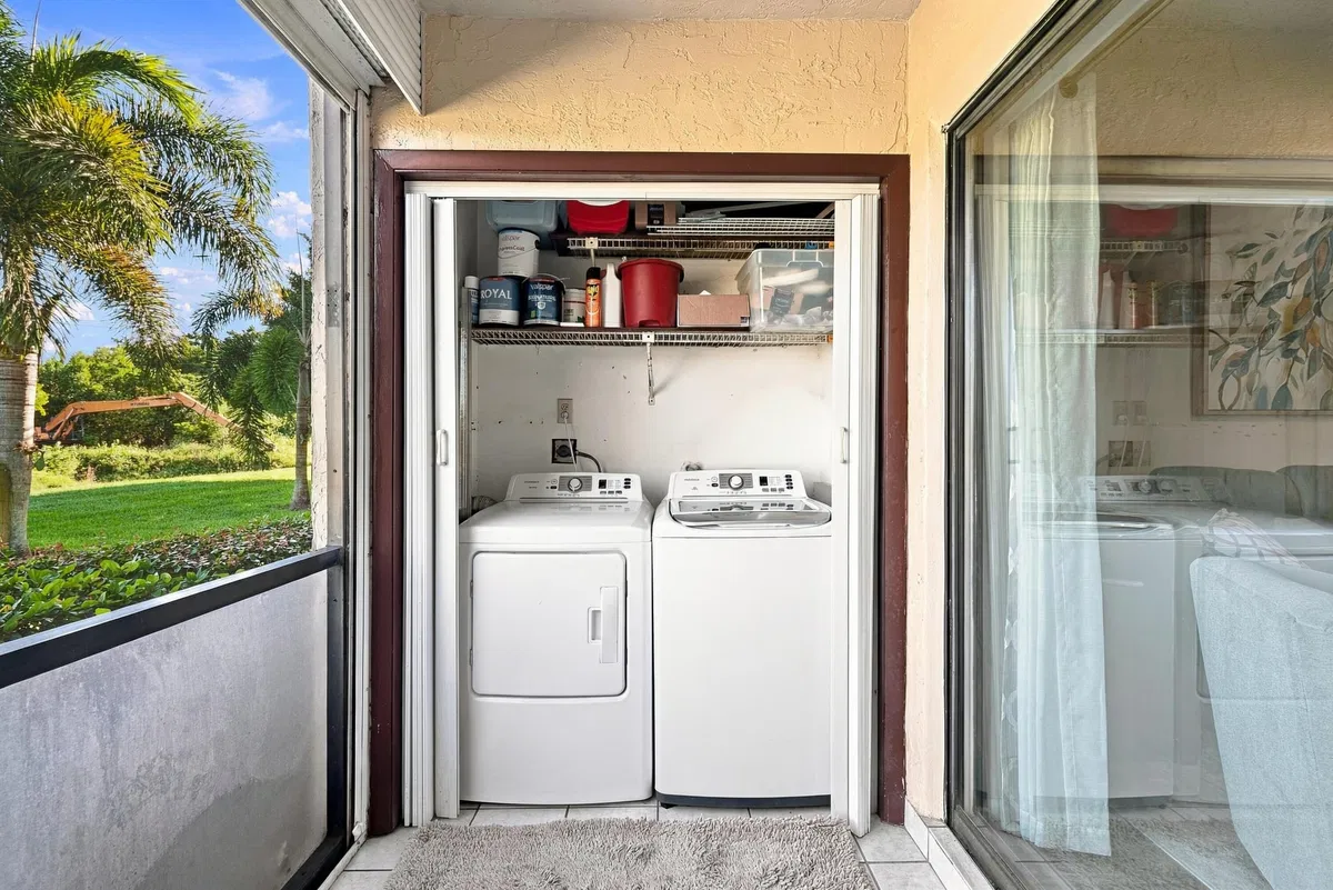 Unit 103 photo 19