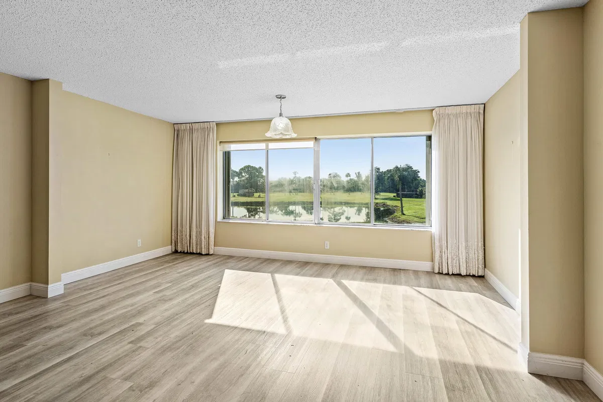 Unit 216 photo 10