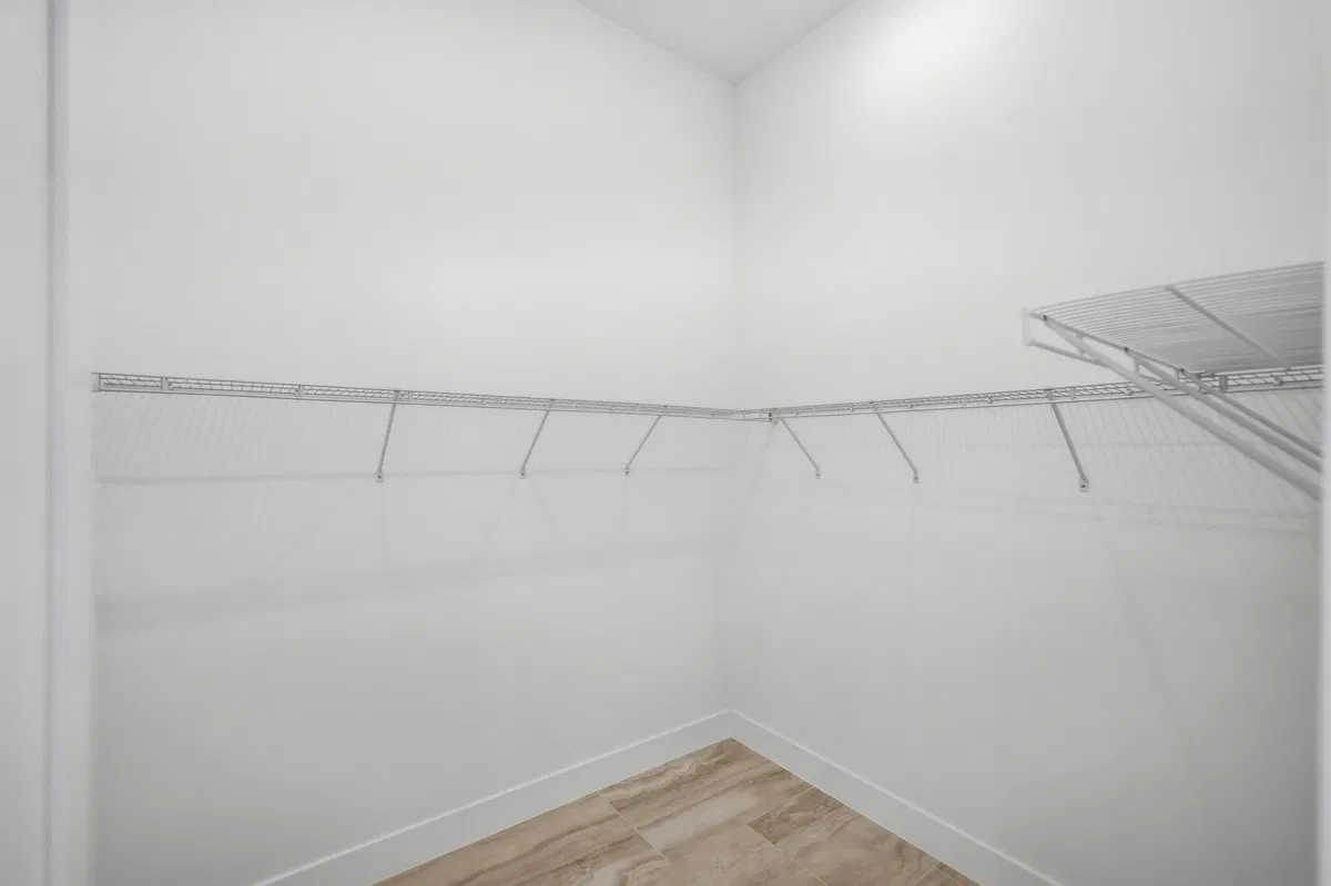  Residence photo 19