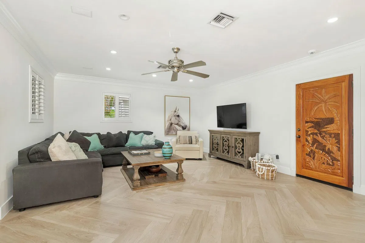 Residence photo 25