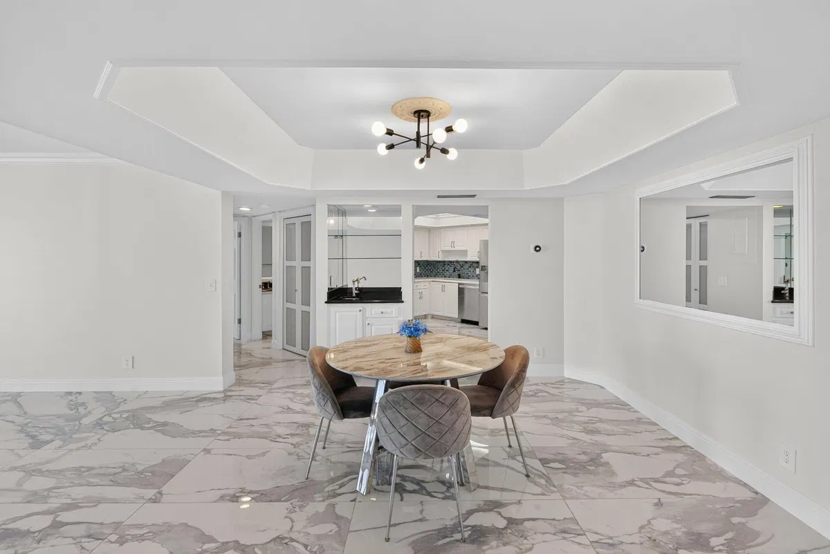 South Palm Beach Unit 409 photo 7