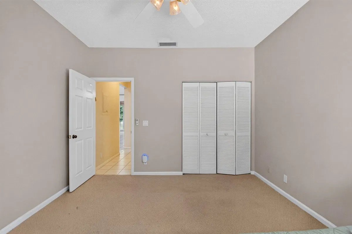 Unit 3 photo 25