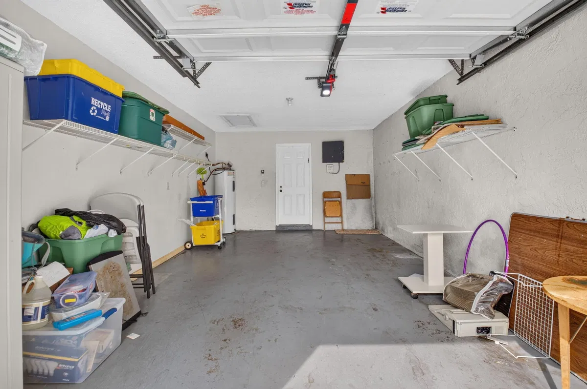 Unit 3 photo 37