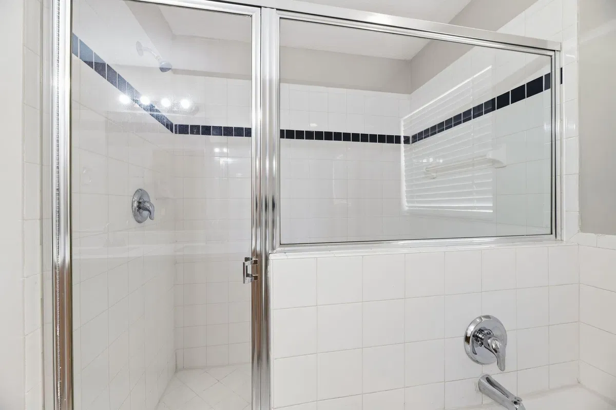  Residence photo 31