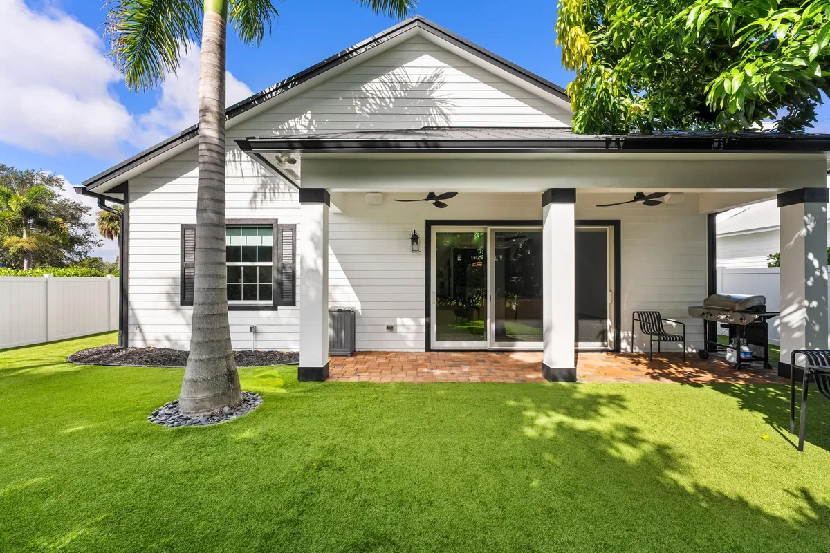 Residence photo 46