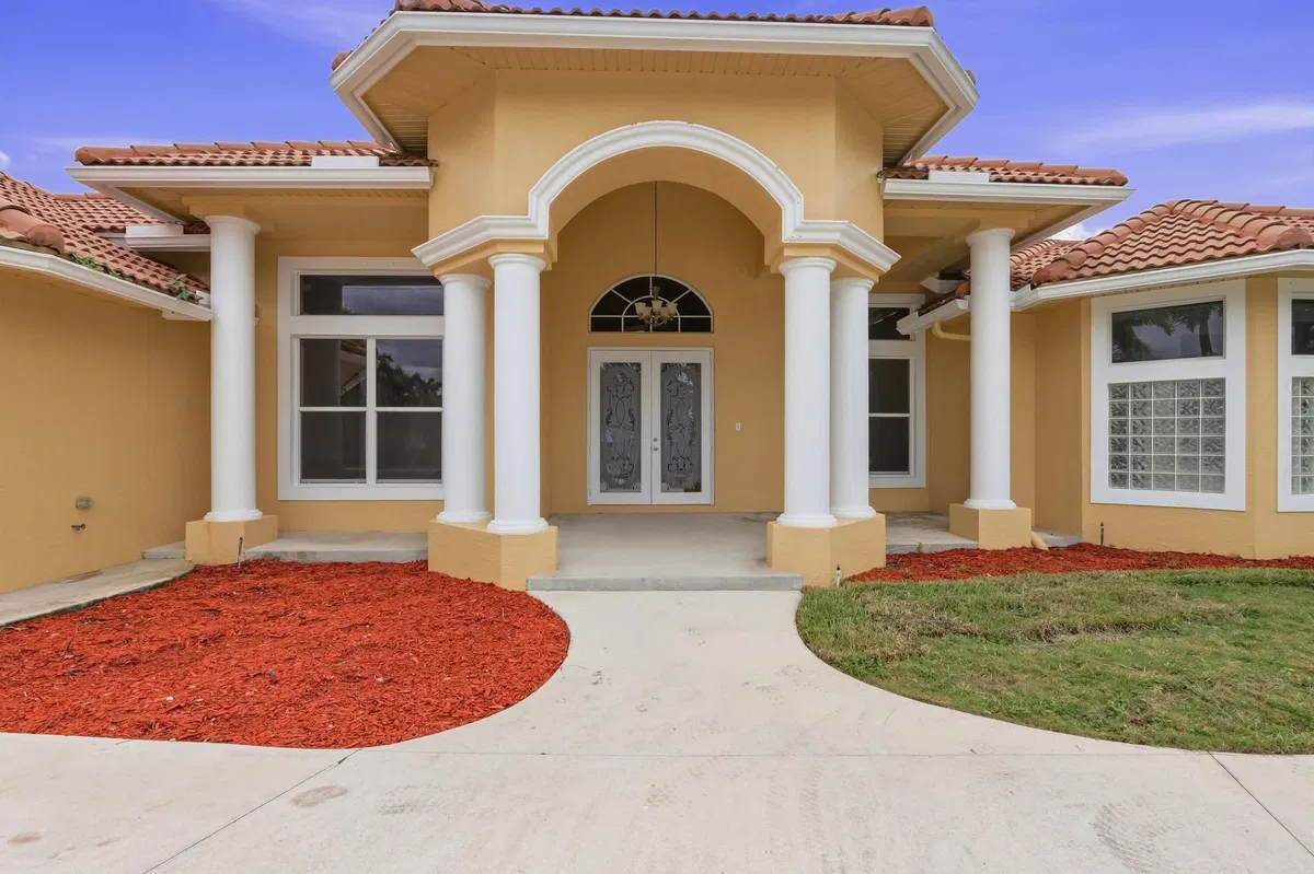 Residence photo 7