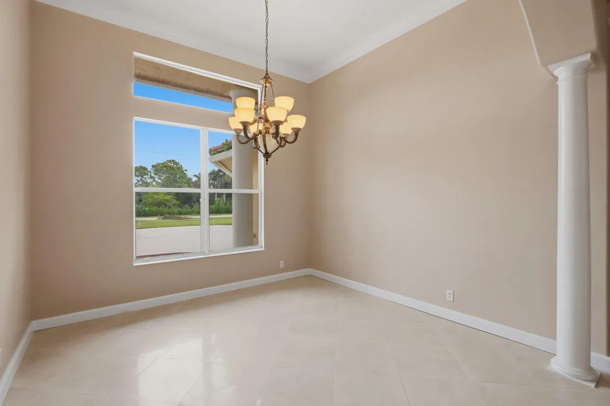 Residence photo 31