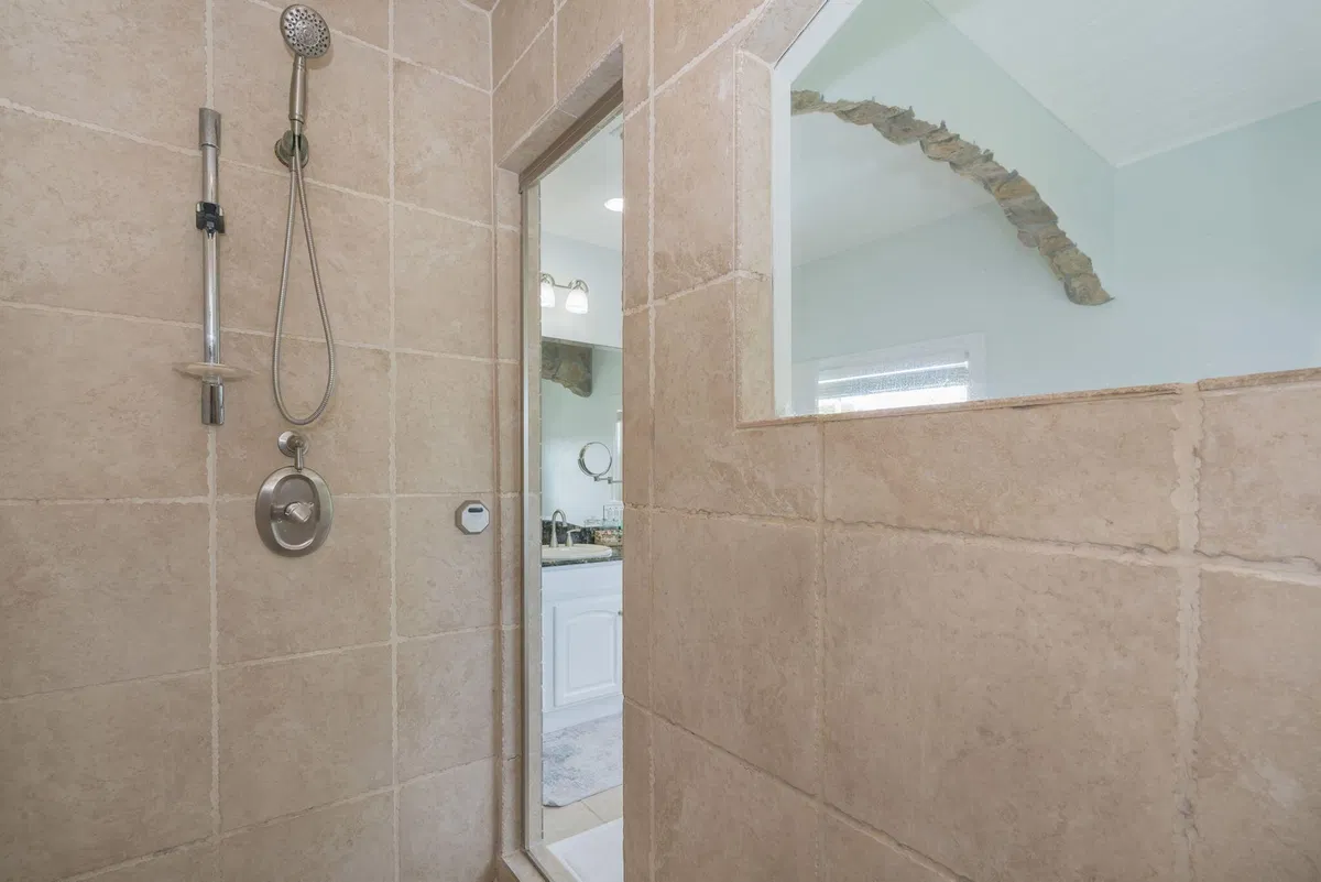 Residence photo 28
