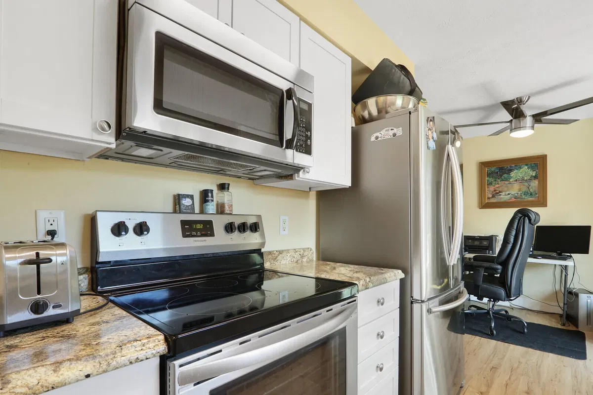 Residence photo 4