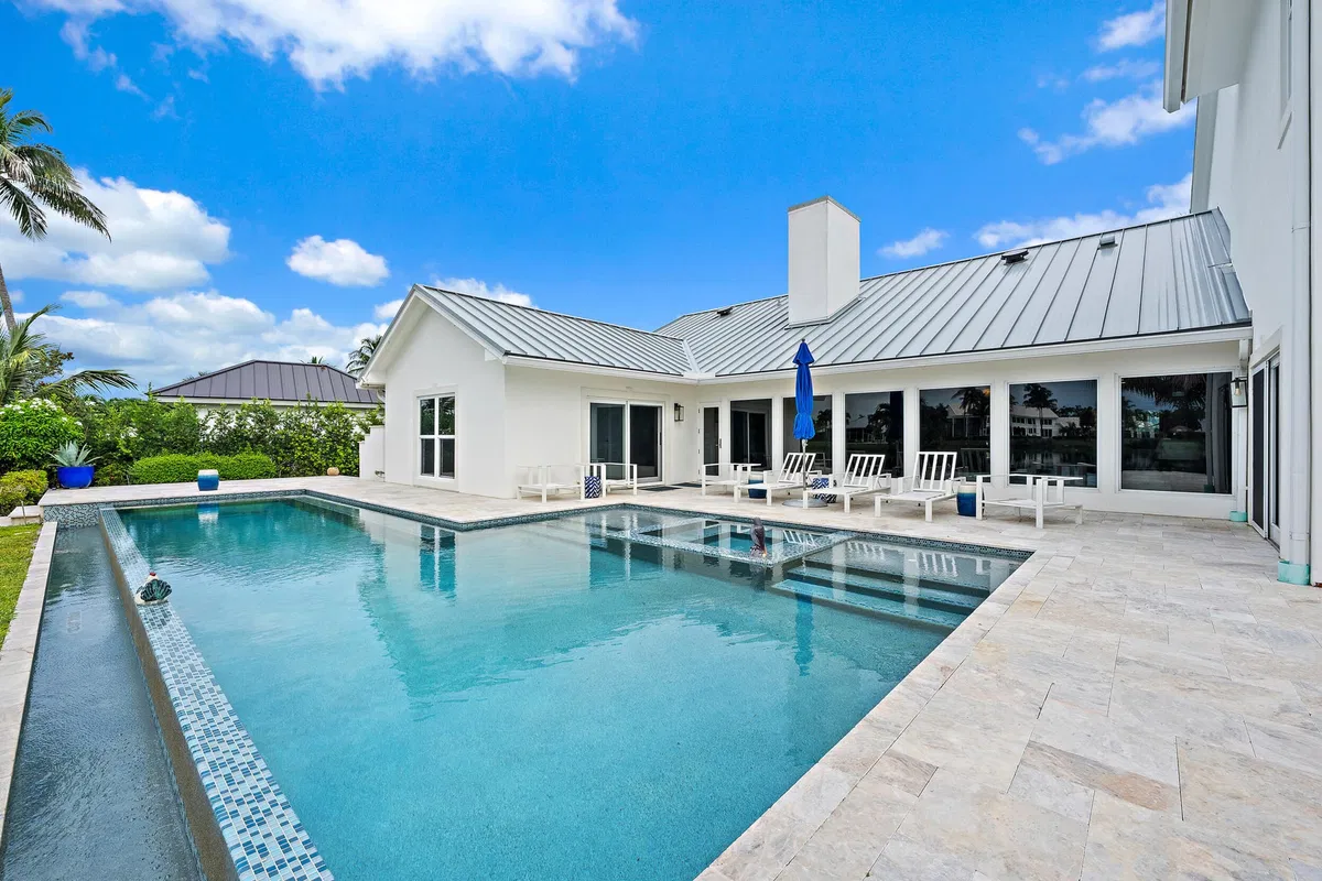  Residence photo 7