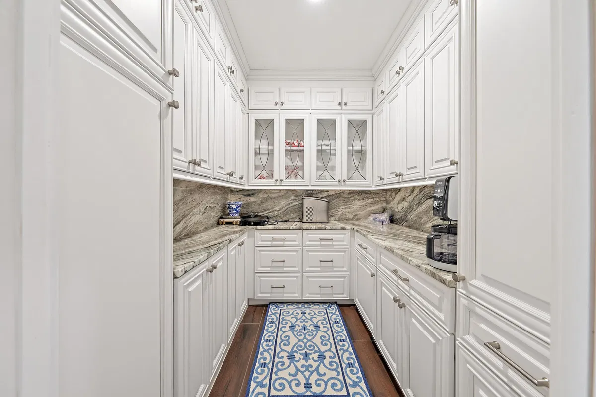  Residence photo 31