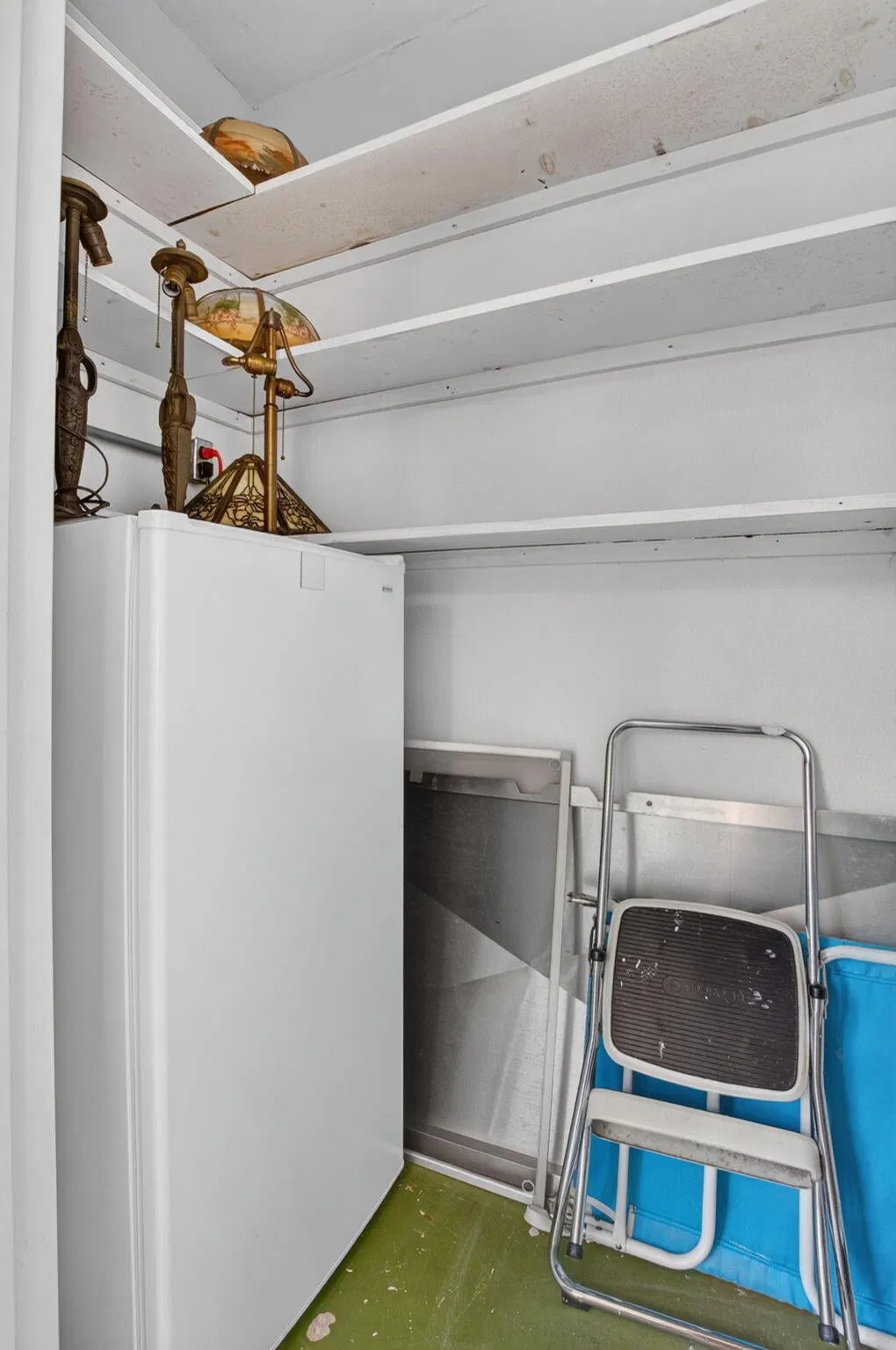 Unit 211 photo 34