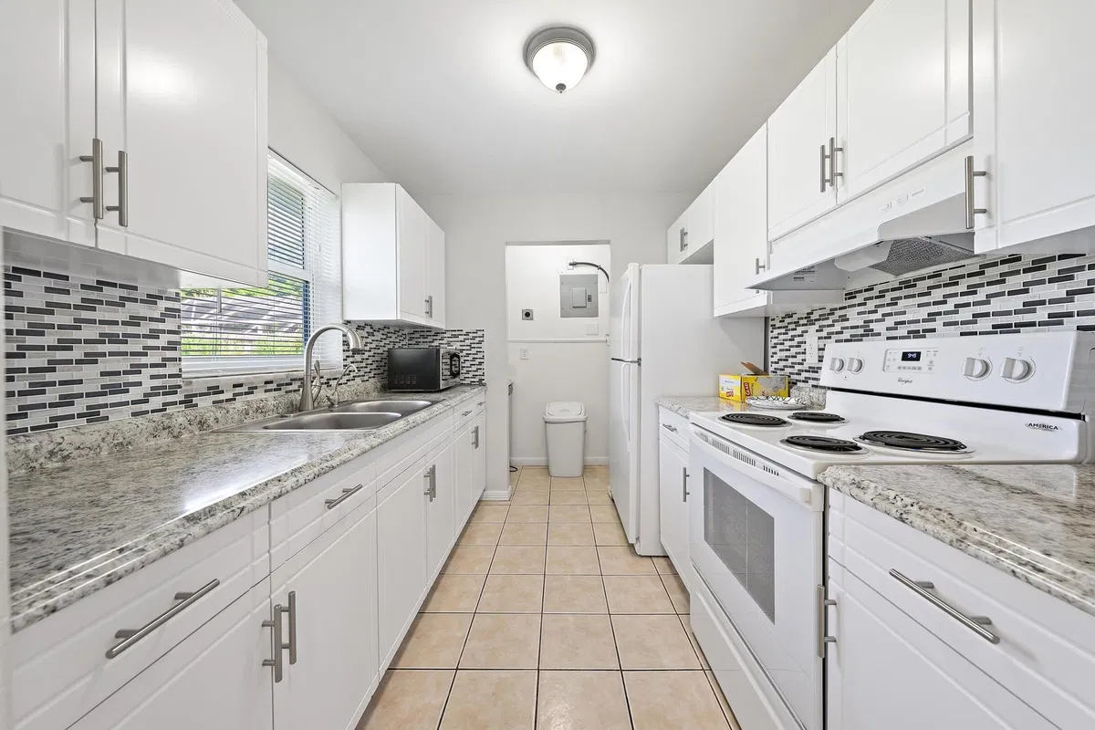 Residence photo 7