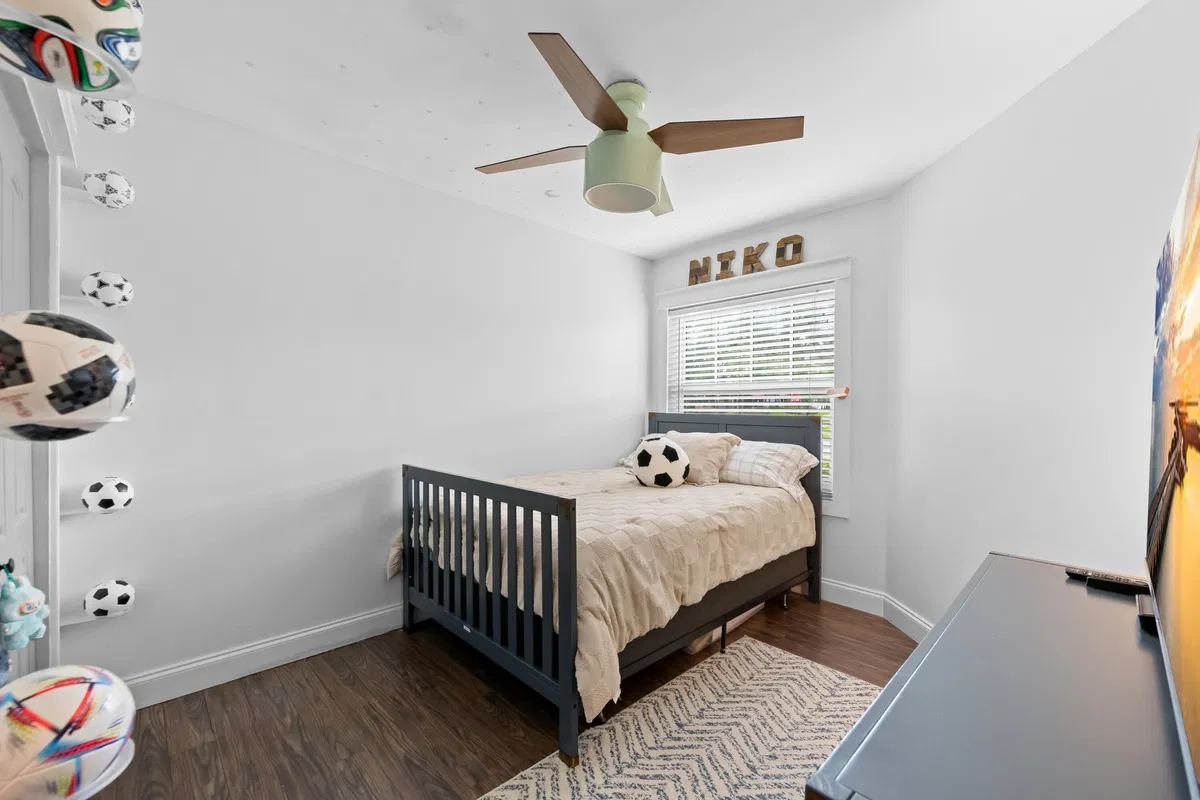 Residence photo 19