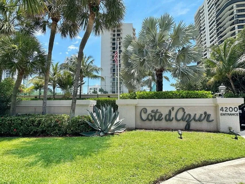 Singer Island Unit 1-1404 photo 10