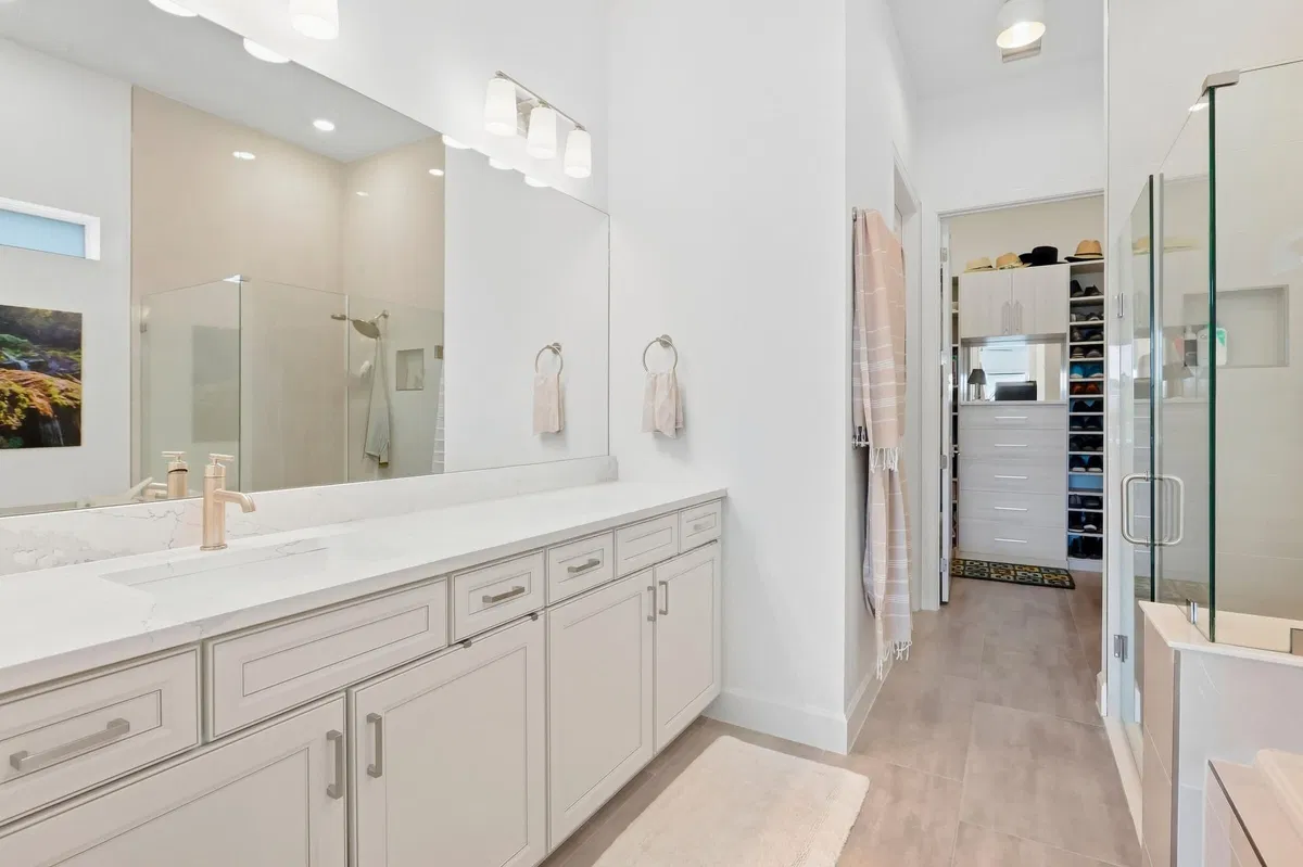 Residence photo 28