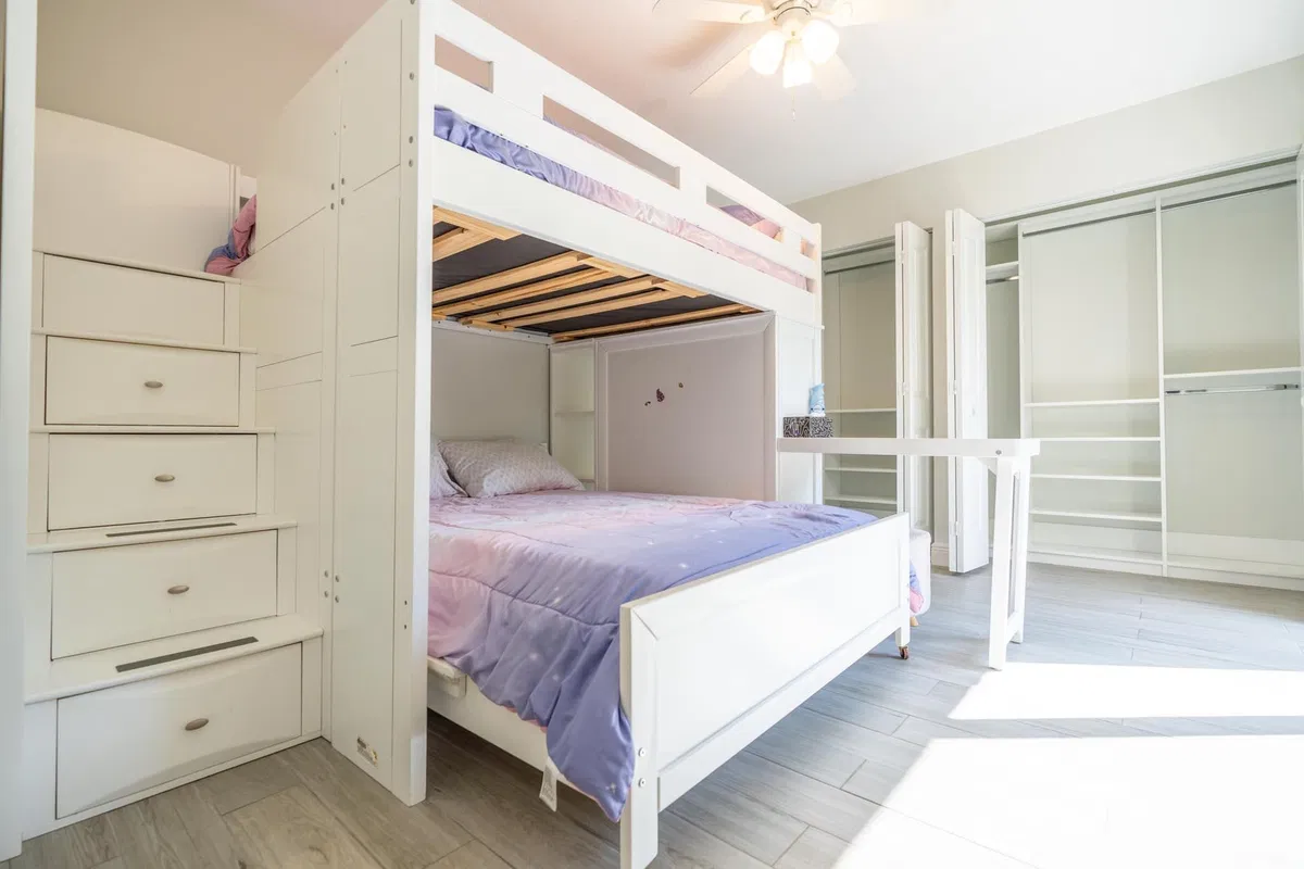 Residence photo 31