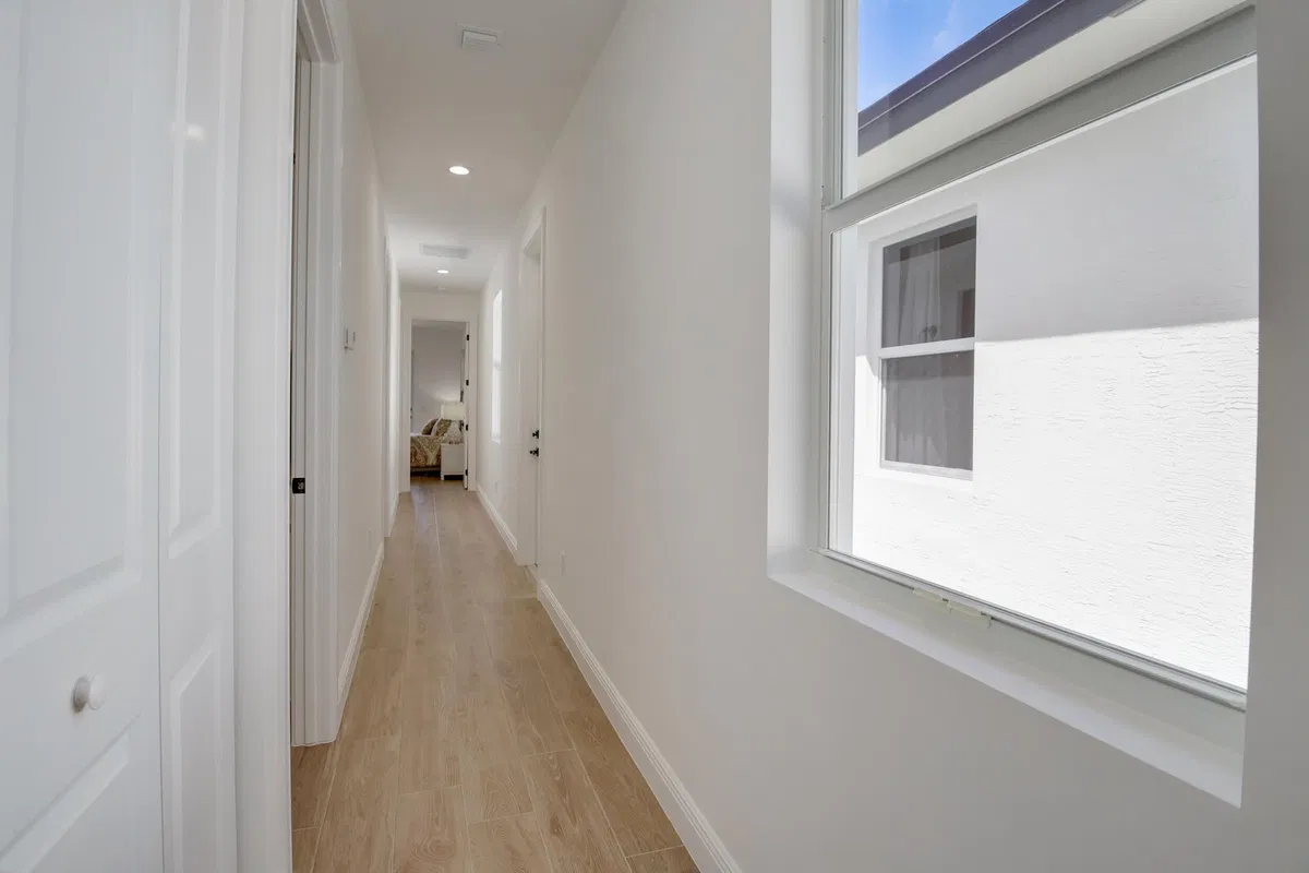 Residence photo 10