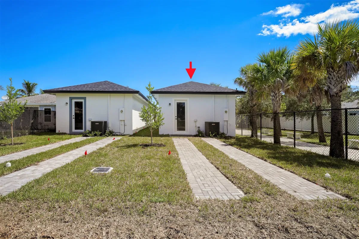 Residence photo 31