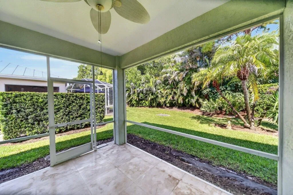 Residence photo 19