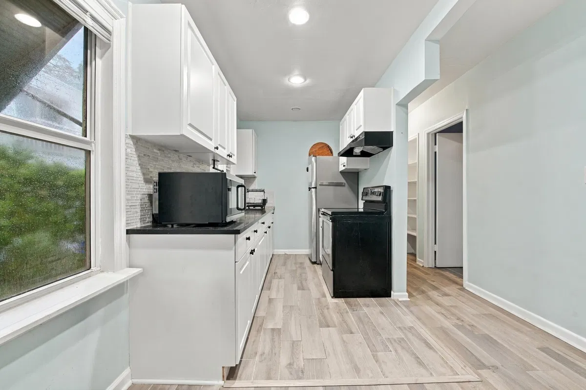 Residence photo 7