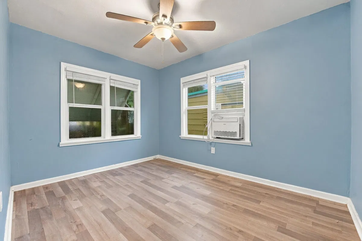 Residence photo 13