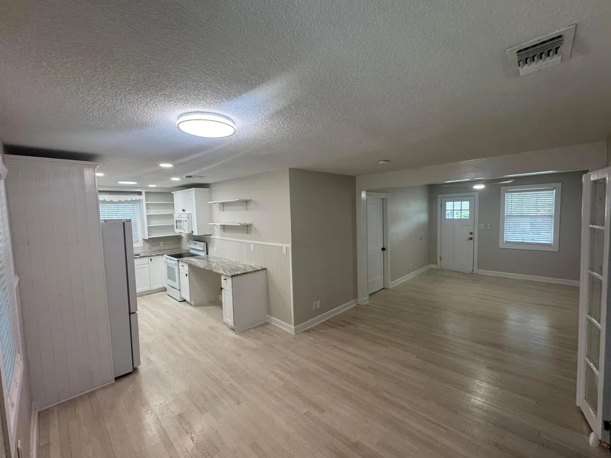  Residence photo 7