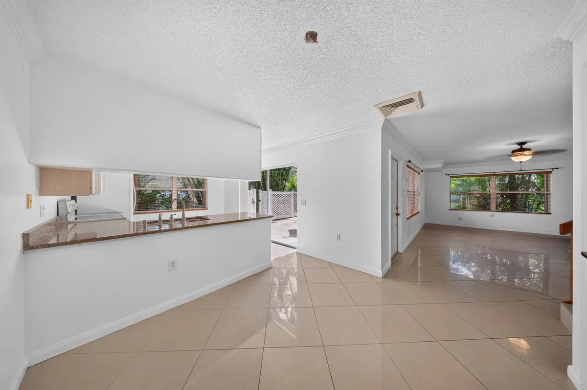 Residence photo 7