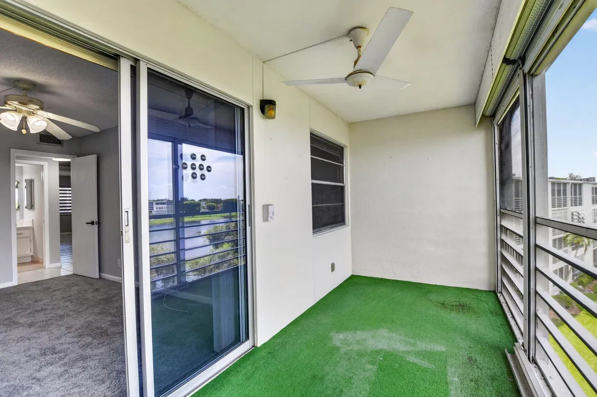  Residence photo 31