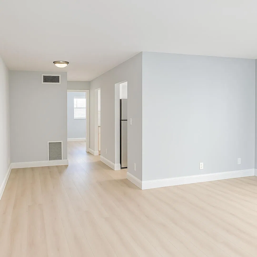 Unit Apt 9 photo 4